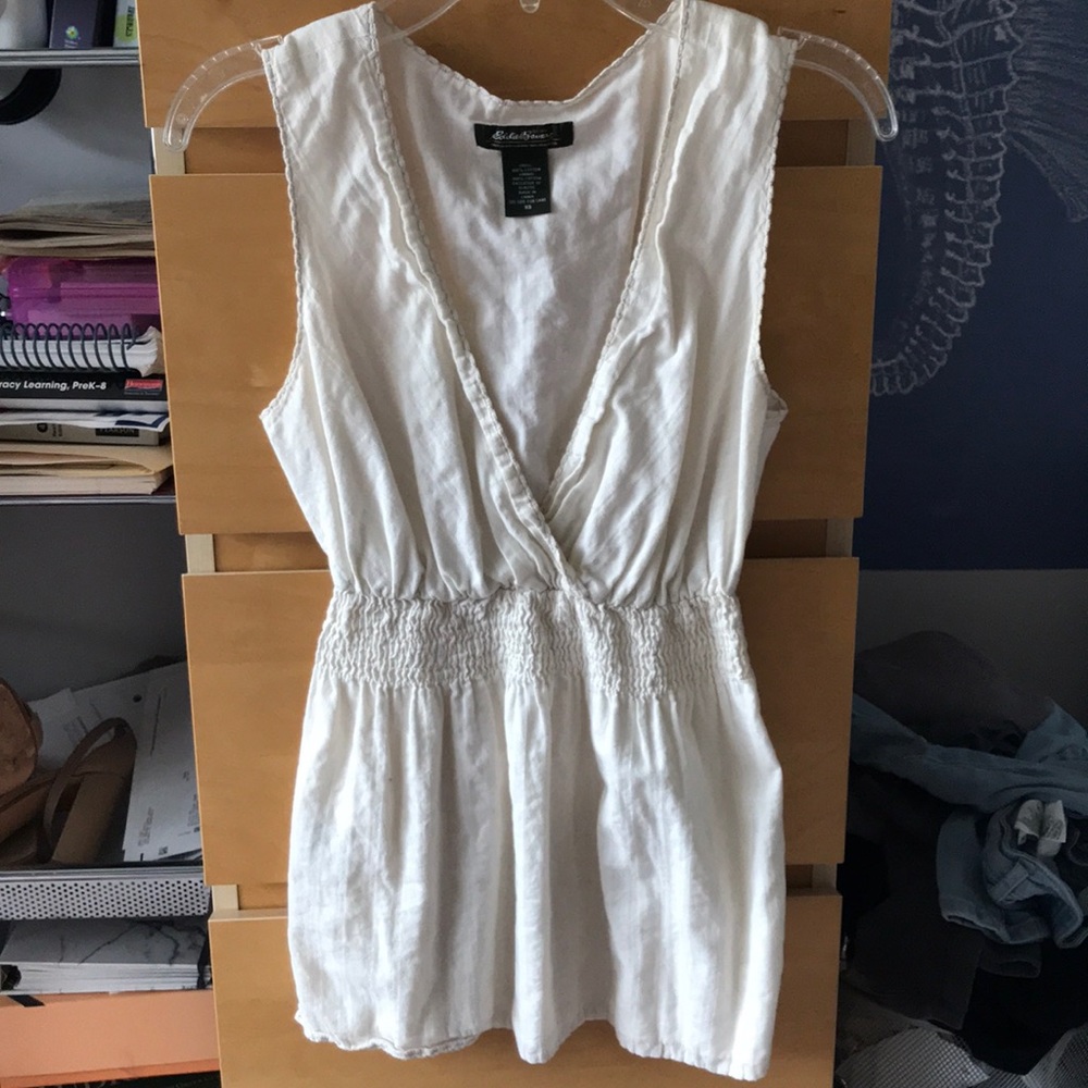 Low cut v-neck blouse